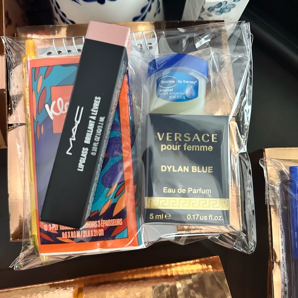 I LOVE GOLD!!! GIFT BASKETS AVAILABLE! - Picture 3 of 11